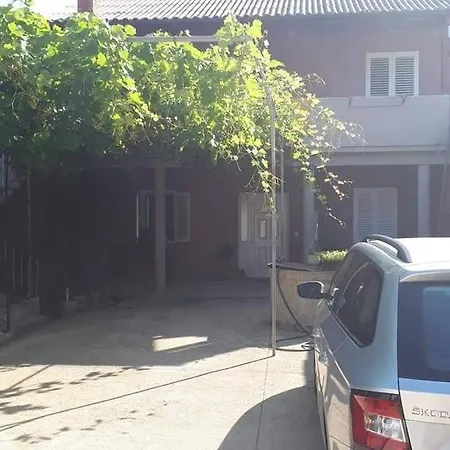 דירה Sonia נין